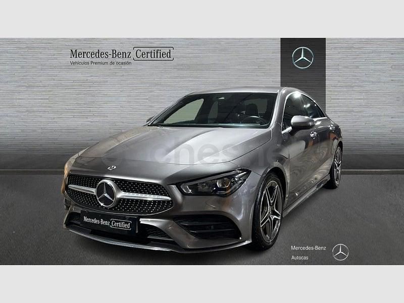 Usado Mercedes CLA200 150 CV (110 kW) 2024 Gris / plata Berlina