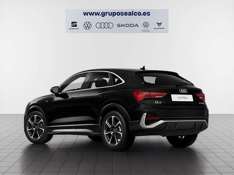 Usado Audi Q3 Sportback S-Line 245 CV (180 kW) 2024 Negro SUV