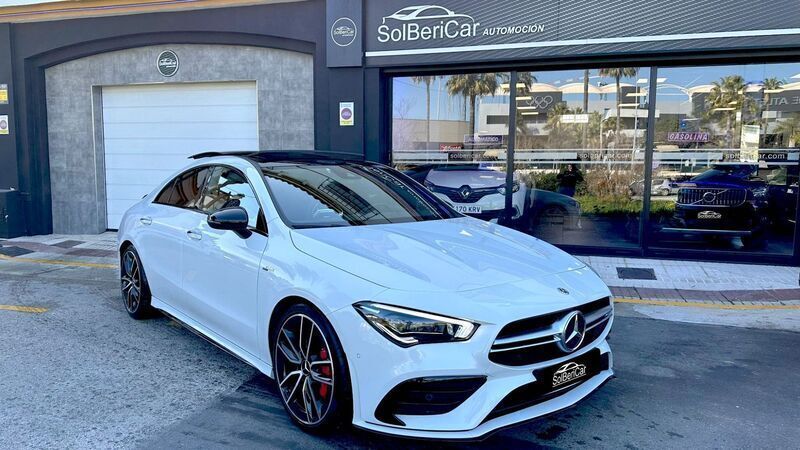 Blanco Usado 2021 Mercedes CLA35 AMG AMG Berlina | 46.900 € - Imagen 1/4