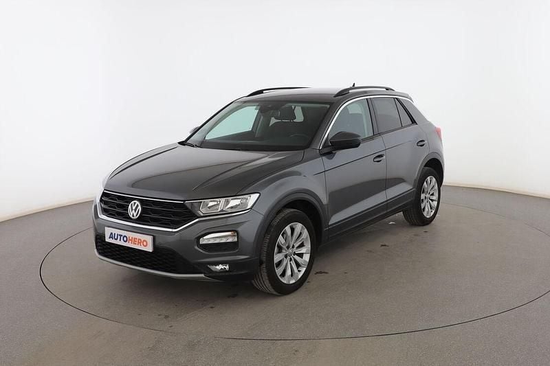 Gris Usado 2020 VW T-Roc Advance SUV | 20.399 € (Precio justo) - Imagen 1/3