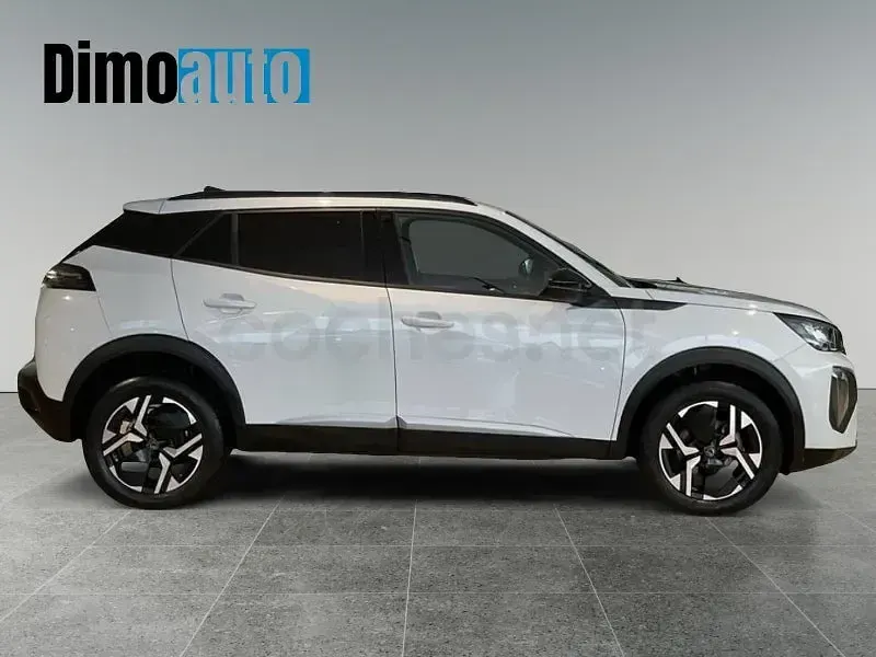 Usado Peugeot 2008 Allure 100 CV (73 kW) 2025 Blanco SUV
