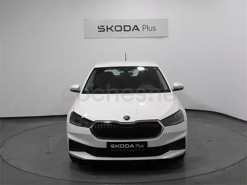 Usado Skoda Fabia Ambition 80 CV (58 kW) 2023 Blanco Utilitario