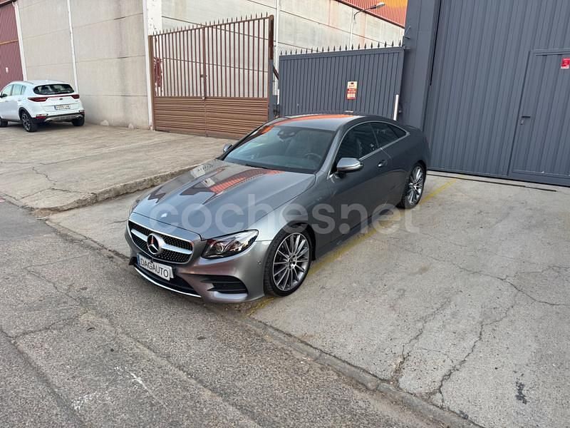 Usado Mercedes E220 194 CV (142 kW) 2017 Gris / plata Coupe
