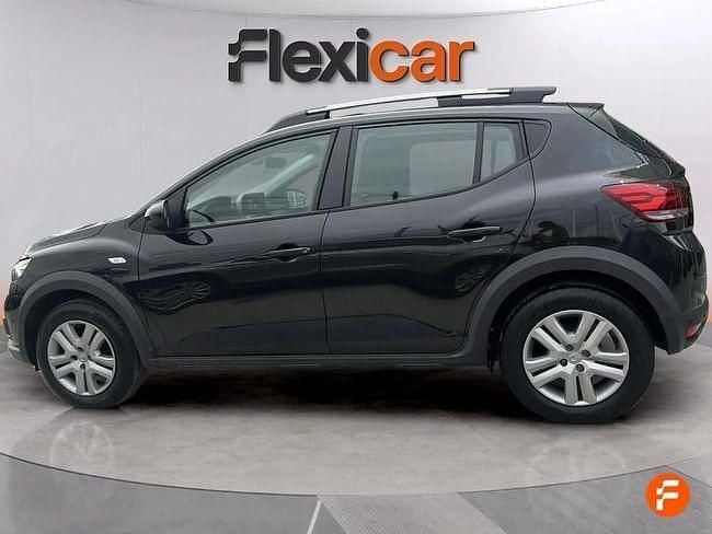 Usado Dacia Sandero Comfort 101 CV (74 kW) 2022 Negro