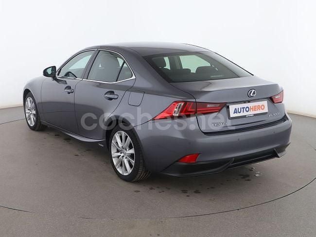 Usado Lexus IS300h 226 CV (166 kW) 2013 Gris Berlina