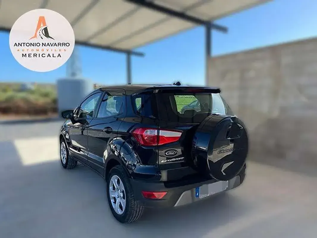Usado Ford Ecosport Trend 99 CV (72 kW) 2018 Negro SUV