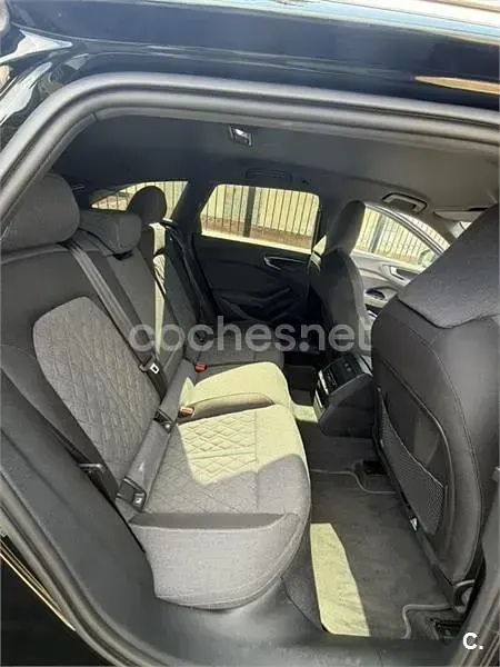 Usado Audi A5 S-Line 204 CV (150 kW) 2025 Negro Familiar