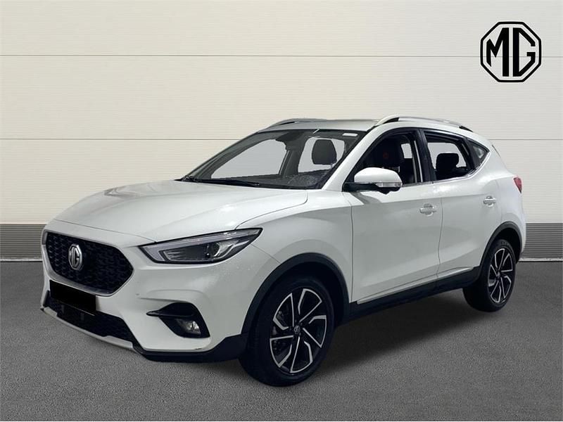 Usado MG ZS Luxury 111 CV (81 kW) 2024 Blanco Berlina