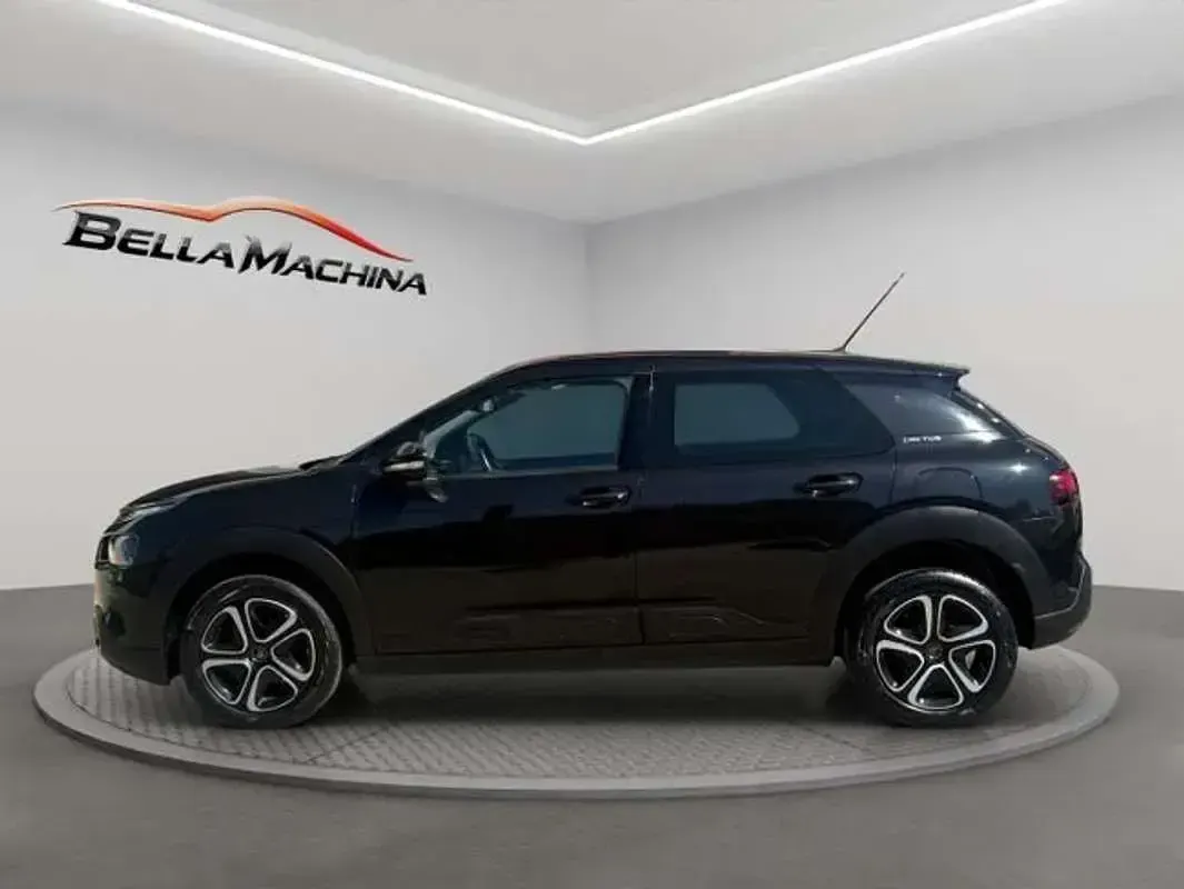 Usado Citroën C4 Cactus Feel 102 CV (75 kW) 2020 Negro Utilitario