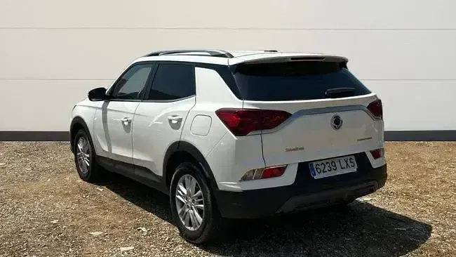 Usado SsangYong Korando 149 CV (109 kW) 2022 Blanco SUV