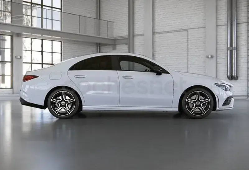 Usado Mercedes CLA250e 218 CV (160 kW) 2022 Blanco Berlina