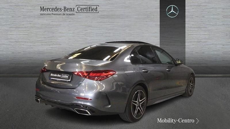 Usado Mercedes C300 197 CV (144 kW) 2024 Gris selenita Berlina