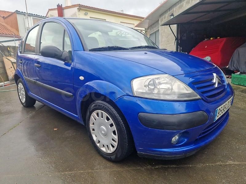Usado Citroën C3 61 CV (44 kW) 2004 Azul Berlina