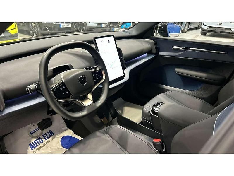 Usado Volvo EX30 Plus 200 kW (272 HP) 2024 Preto SUV