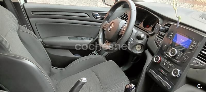 Blanco Usado 2019 Renault Mégane IV Business Berlina | 9000 € (Buen precio) - Imagen 1/4