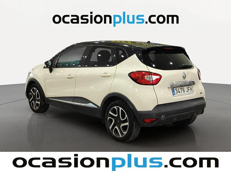 Usado Renault Captur Zen 90 CV (66 kW) 2015 Beige SUV