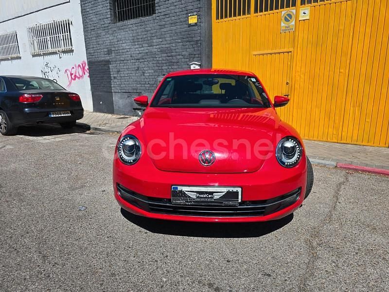 Usado VW Beetle Design 105 CV (77 kW) 2014 Rojo Utilitario