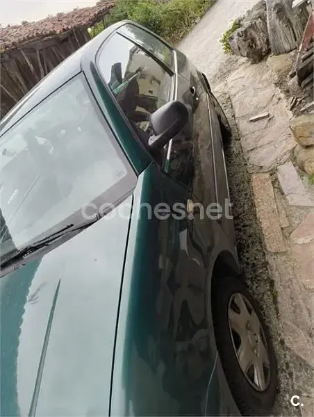 Usado Seat Arosa Stella 50 CV (36 kW) 2000 Verde Utilitario