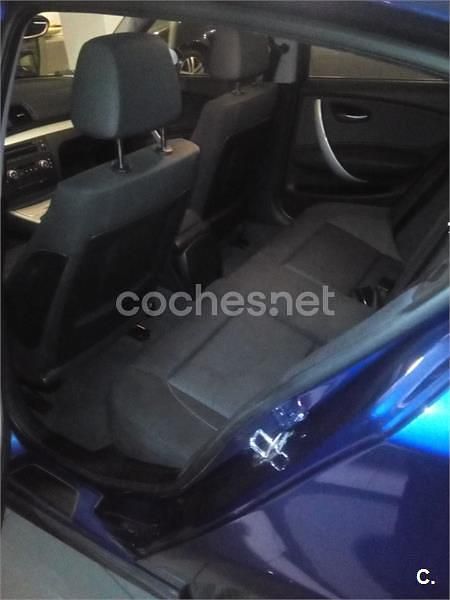 Używany BMW 118 122 KM (89 kW) 2007 Niebieski Hatchback
