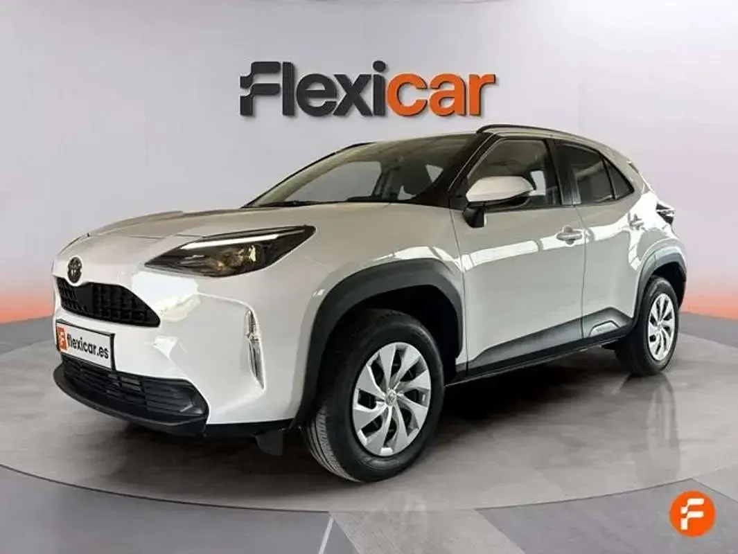 Nuevo Toyota Yaris Cross Active 131 CV (96 kW) 2026 Blanco SUV