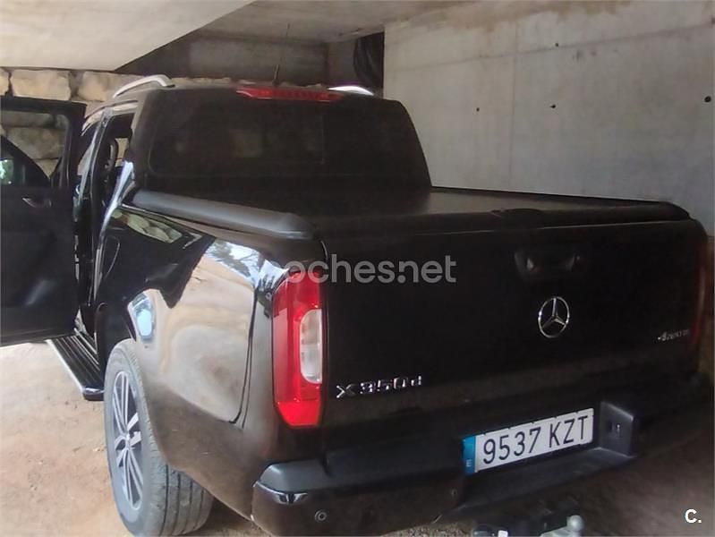 Usado Mercedes X350 Progressive 258 CV (189 kW) 2019 Negro Pickup/Camioneta