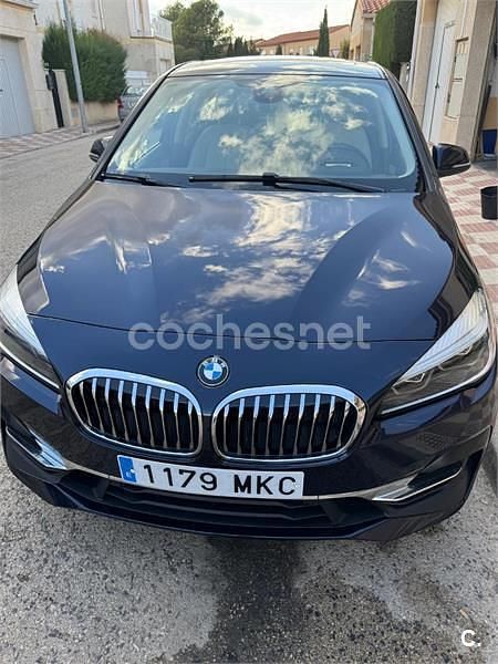 Azul Usado 2018 BMW 218 Familiar | 17.000 € (Precio justo) - Imagen 1/4