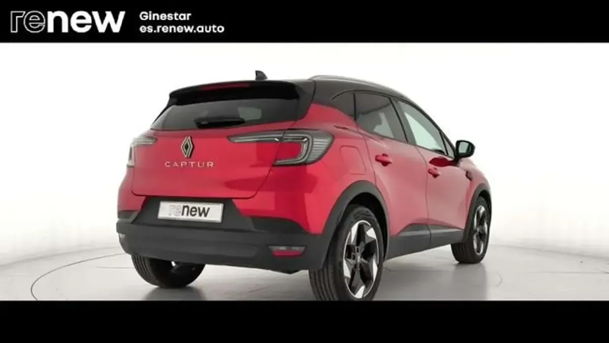 Usado Renault Captur Techno 101 CV (74 kW) 2025 Negro SUV