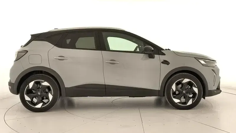 Usado Renault Captur Techno 101 CV (74 kW) 2025 Gris SUV