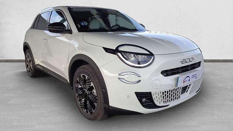 Usado Fiat 600 La Prima 101 CV (74 kW) 2024 SUV