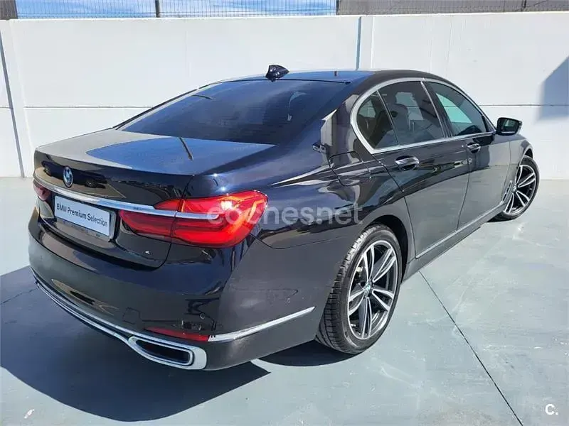 Usado BMW 730 Comfort Edition 265 CV (194 kW) 2018 Azul Berlina