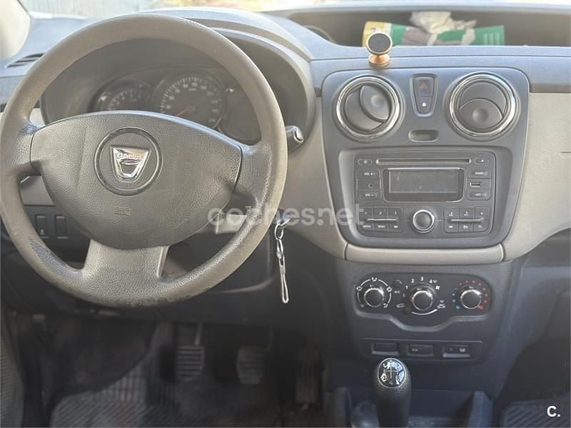 Usado Dacia Dokker Ambiance 75 CV (55 kW) 2015 Blanco Monovolumen