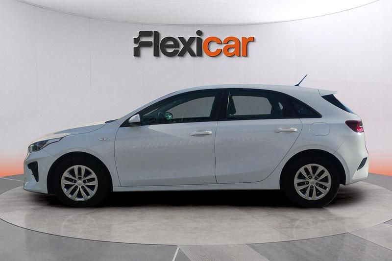 Usado Kia Ceed 116 CV (85 kW) 2020 Blanco Utilitario