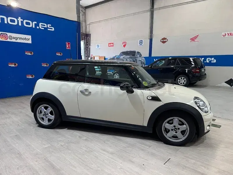 Usado Mini Cooper D 110 CV (80 kW) 2008 Blanco Utilitario