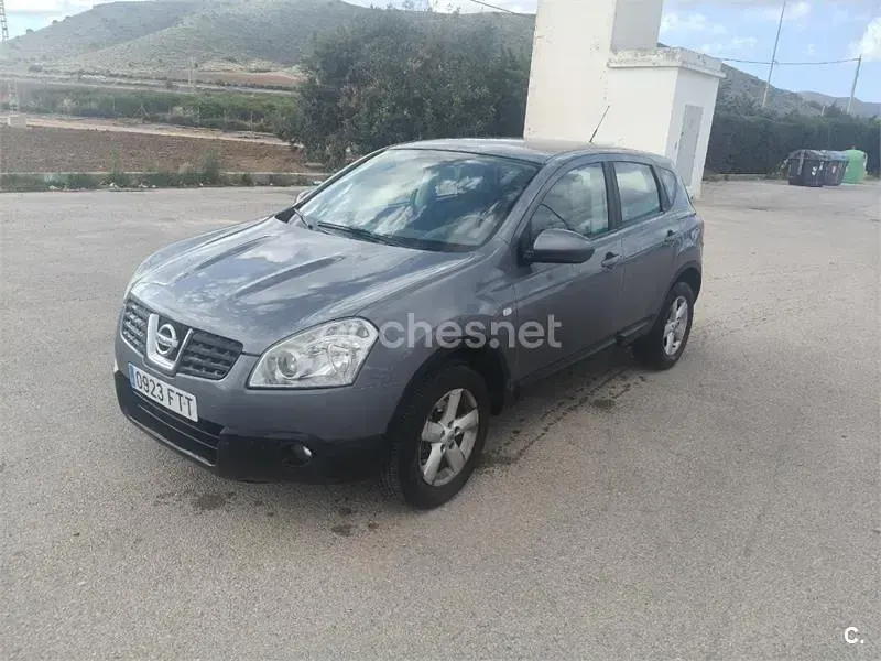 Usado Nissan Qashqai Acenta 130 CV (95 kW) 2013 Gris / plata SUV