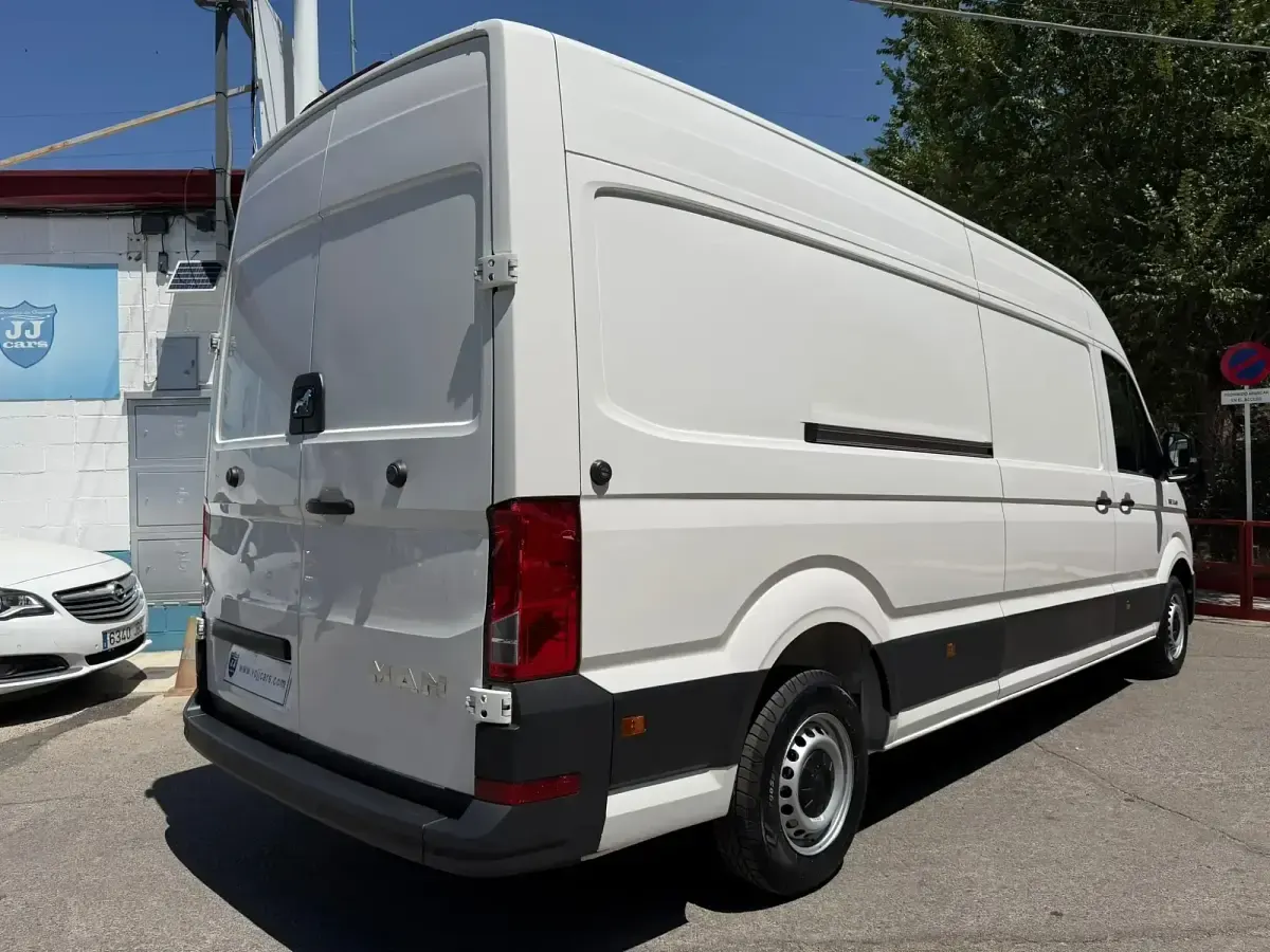 Usado MAN TGE 140 CV (102 kW) 2025 Blanco Van