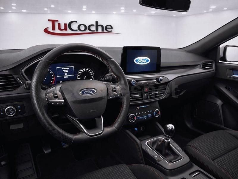 Usado Ford Kuga ST-Line 120 CV (88 kW) 2022 Negro SUV