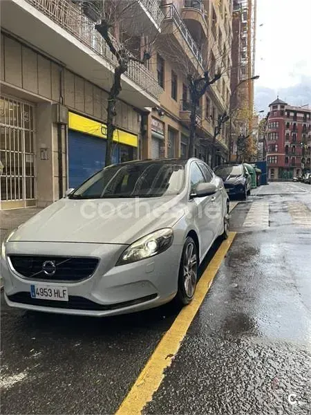 Usado Volvo V40 Summum 150 CV (110 kW) 2012 Blanco Utilitario