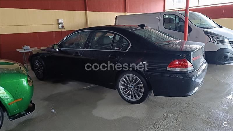 Usado BMW 730 218 CV (160 kW) 2004 Negro Berlina
