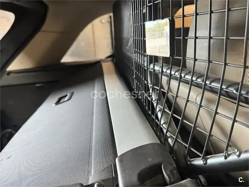 Käytetty Land Rover Range Rover Sport HSE Dynamic 249 HP (183 kW) 2020 Musta Katumaasturi