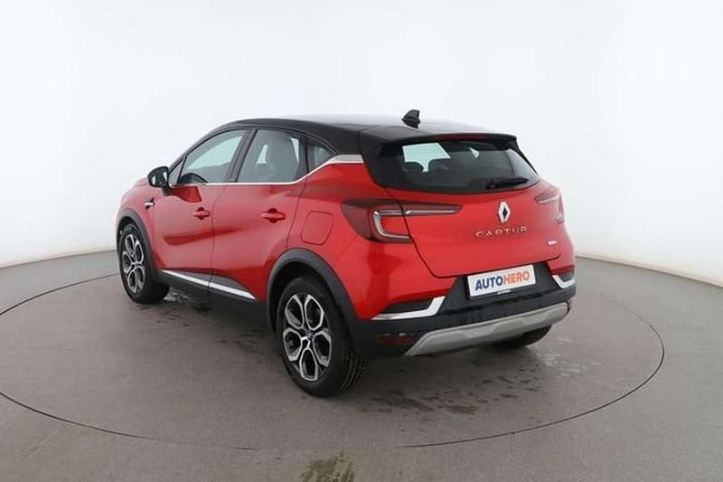 Usado Renault Captur Zen 162 CV (119 kW) 2020 Rojo SUV