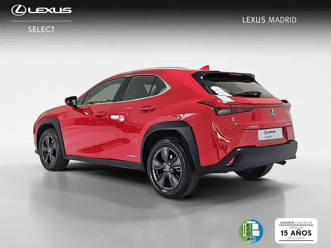 Usado Lexus UX Business Edition 183 CV (134 kW) 2022 Rojo SUV