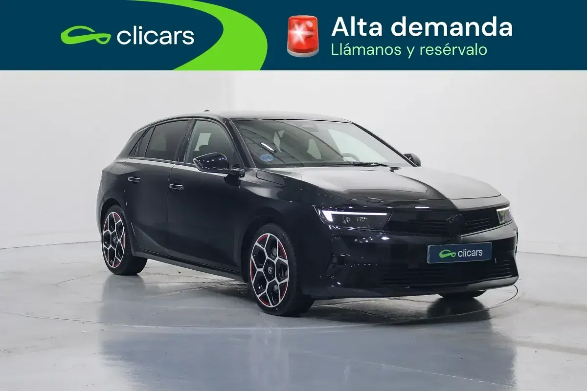 Usado Opel Astra S 180 CV (132 kW) 2023 Negro Utilitario