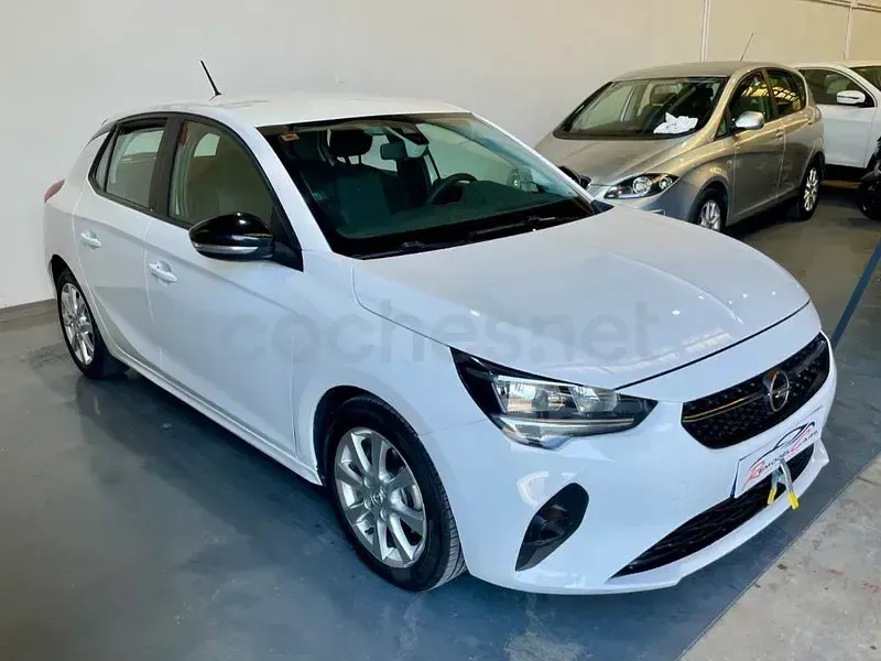 Usado Opel Corsa Elegance 102 CV (75 kW) 2021 Blanco Utilitario