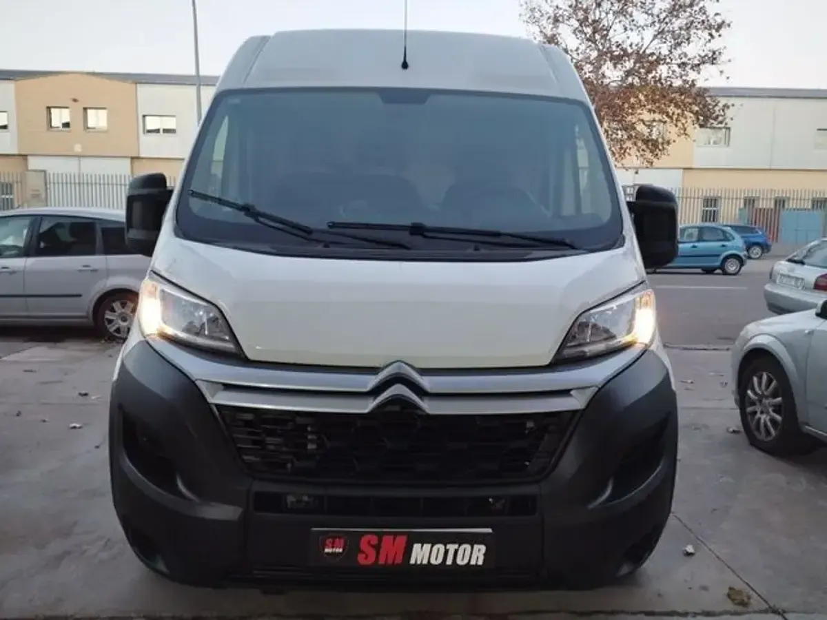 Usado Citroën Jumper 131 CV (96 kW) 2019 Blanco Monovolumen