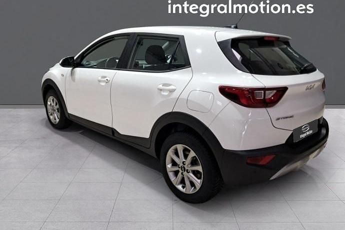 Usado Kia Stonic 84 CV (61 kW) 2022 SUV