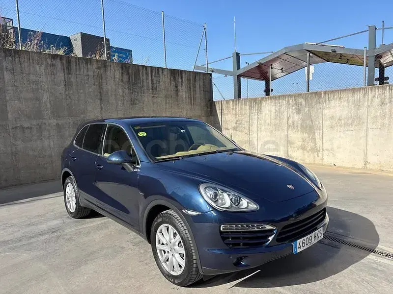 Usado Porsche Cayenne 245 CV (180 kW) 2012 Azul SUV