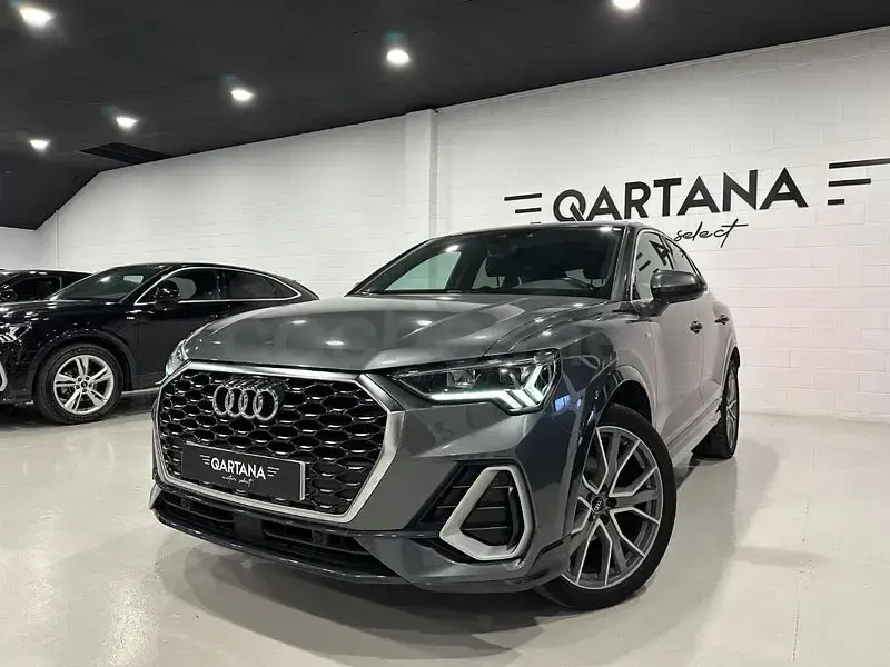 Usado Audi Q3 Sportback S-Line 150 CV (110 kW) 2022 Gris / plata SUV