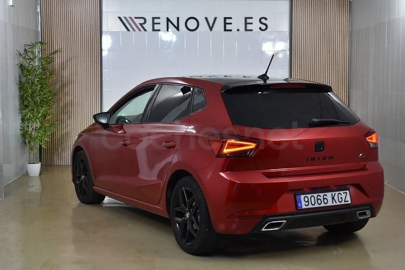 Usado Seat Ibiza FR 115 CV (84 kW) 2018 Burdeos Utilitario