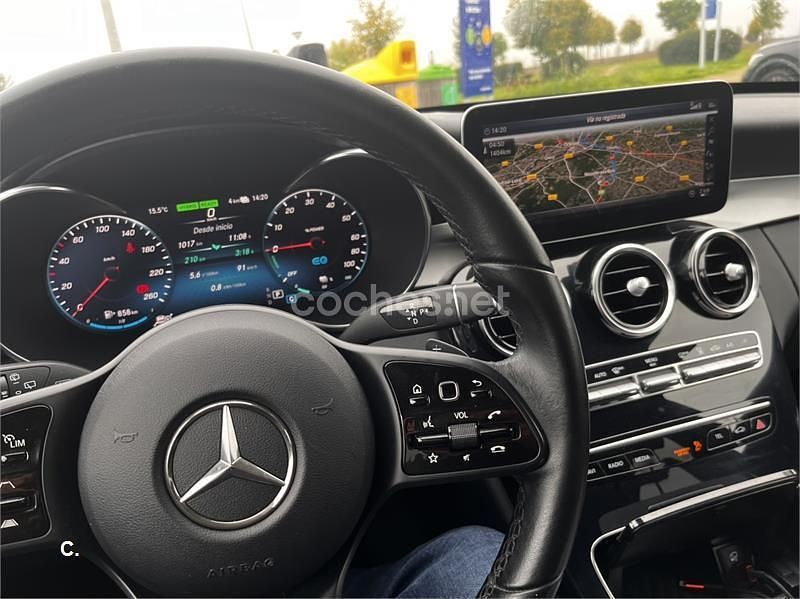 Usado Mercedes C300e 306 CV (225 kW) 2019 Negro Familiar