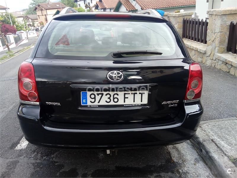 Usado Toyota Avensis Executive 177 CV (130 kW) 2007 Negro Familiar